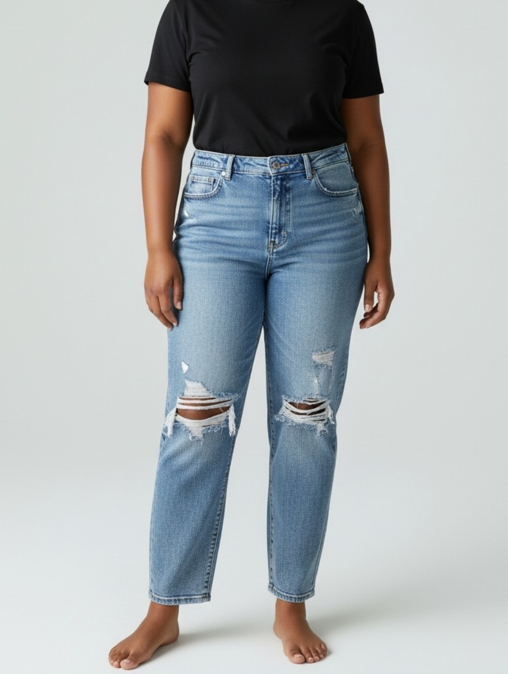 American Eagle Outfitters Light Wash Ripped Mom Jeans Size Women's 14 Short